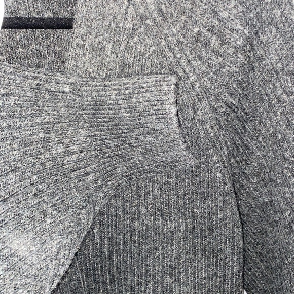 Wool blend short cardigan, size L, charcoal blend in colour - Picture 5 of 6